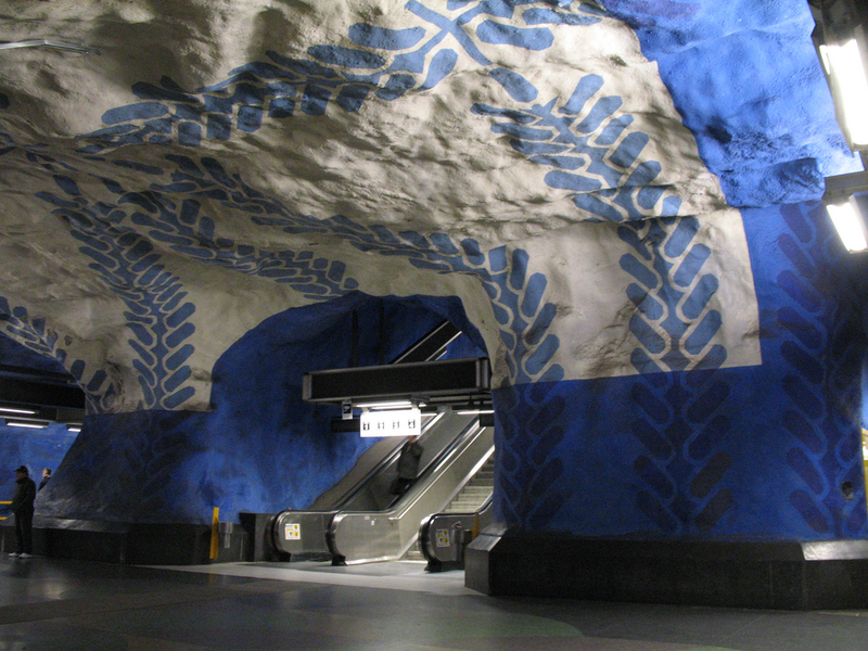 Illustration for article titled Eye-Poppingly Gorgeous Underground Stations from Around The World